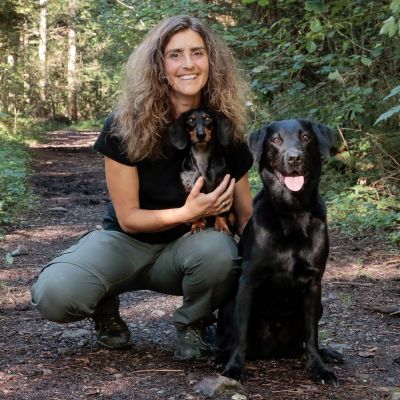Dogs 4 life Bild zu Prisca Schär